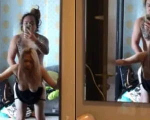 Bị anh người yêu to con dập trước gương | VIET69