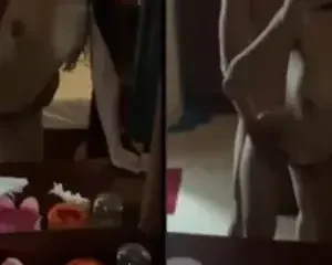 Clip sex Để em quay cho anh dập mạnh em đi – Cliphot69 | VIET69